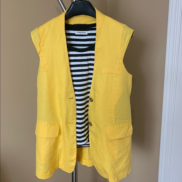 Yellow Linen Vest - Picture 3 of 6